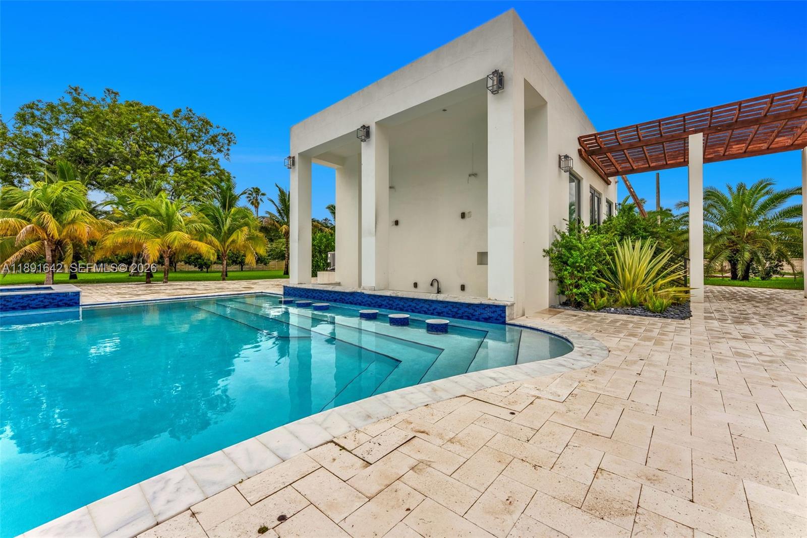 BIRD ROAD FARMSITES - Residential