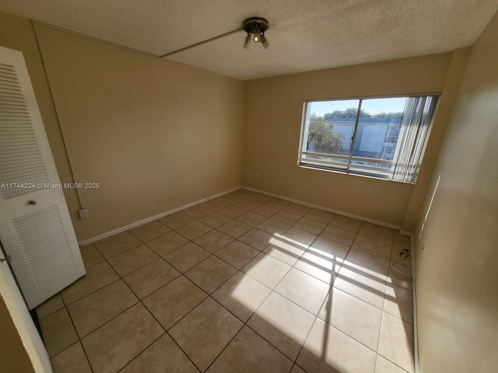 BELASERA AT PINE ISLAND C - Residential