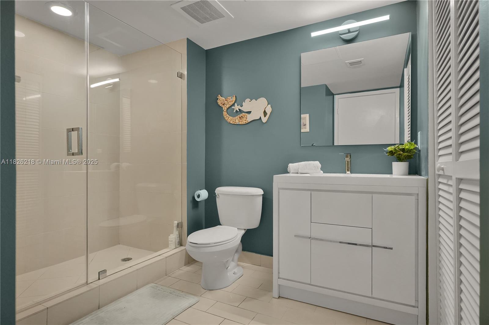 THE AXIS ON BRICKELL II C - Residential