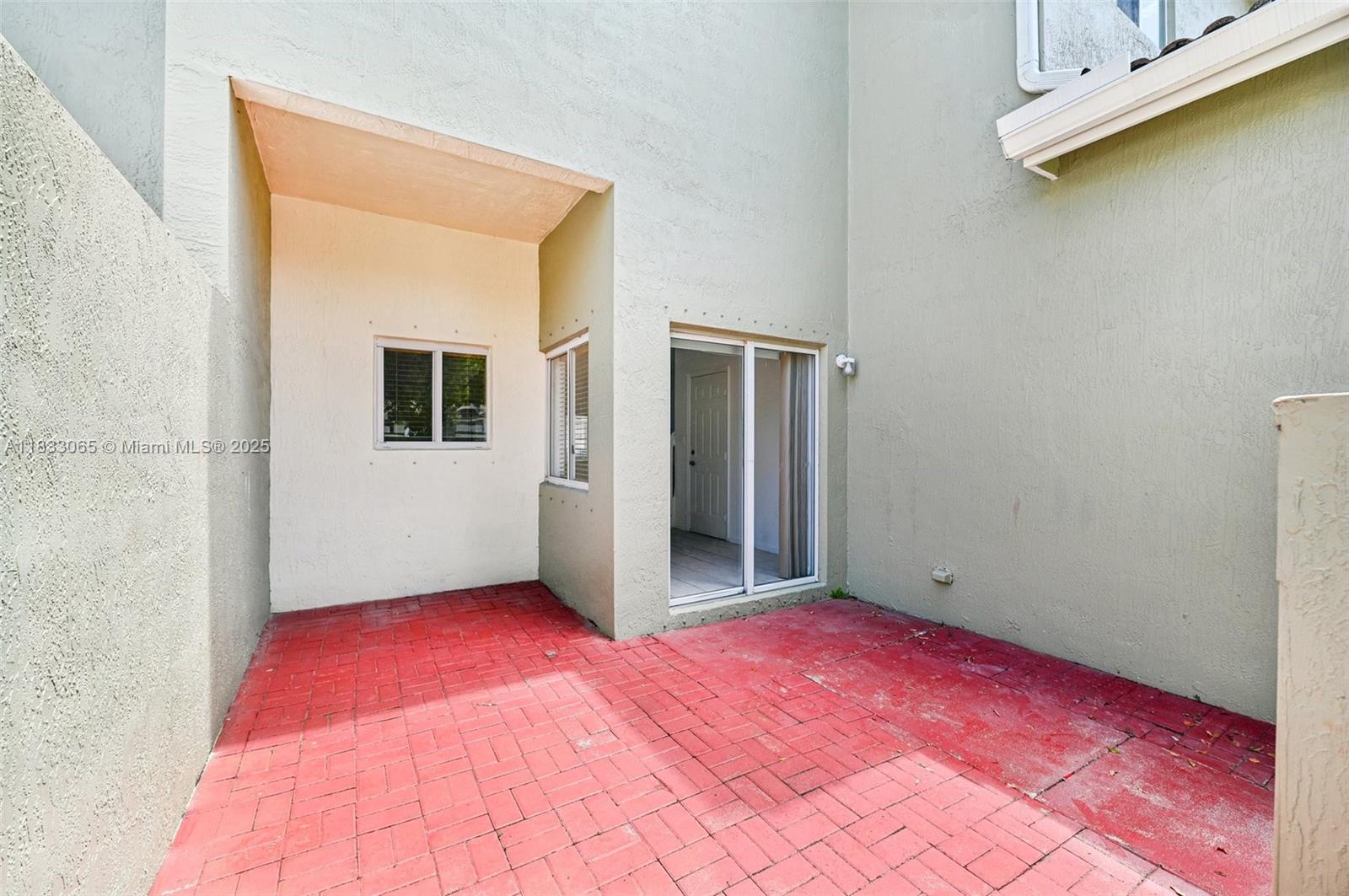 TOWNGATE NORTH - Residential