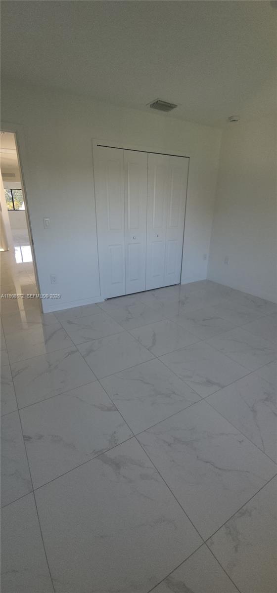 OAKLAND PARK - Residential