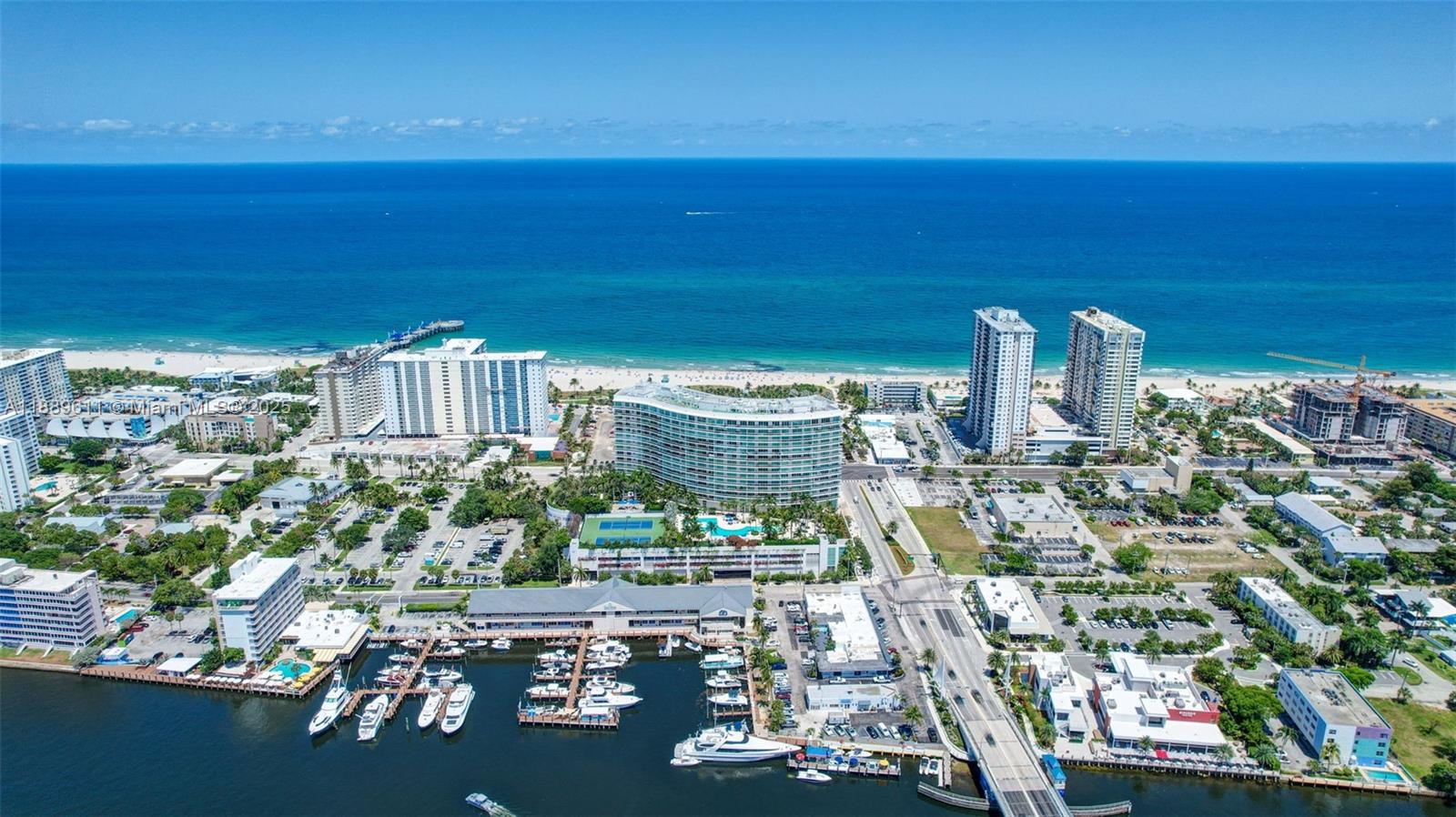 PLAZA AT OCEANSIDE (THE) - Residential