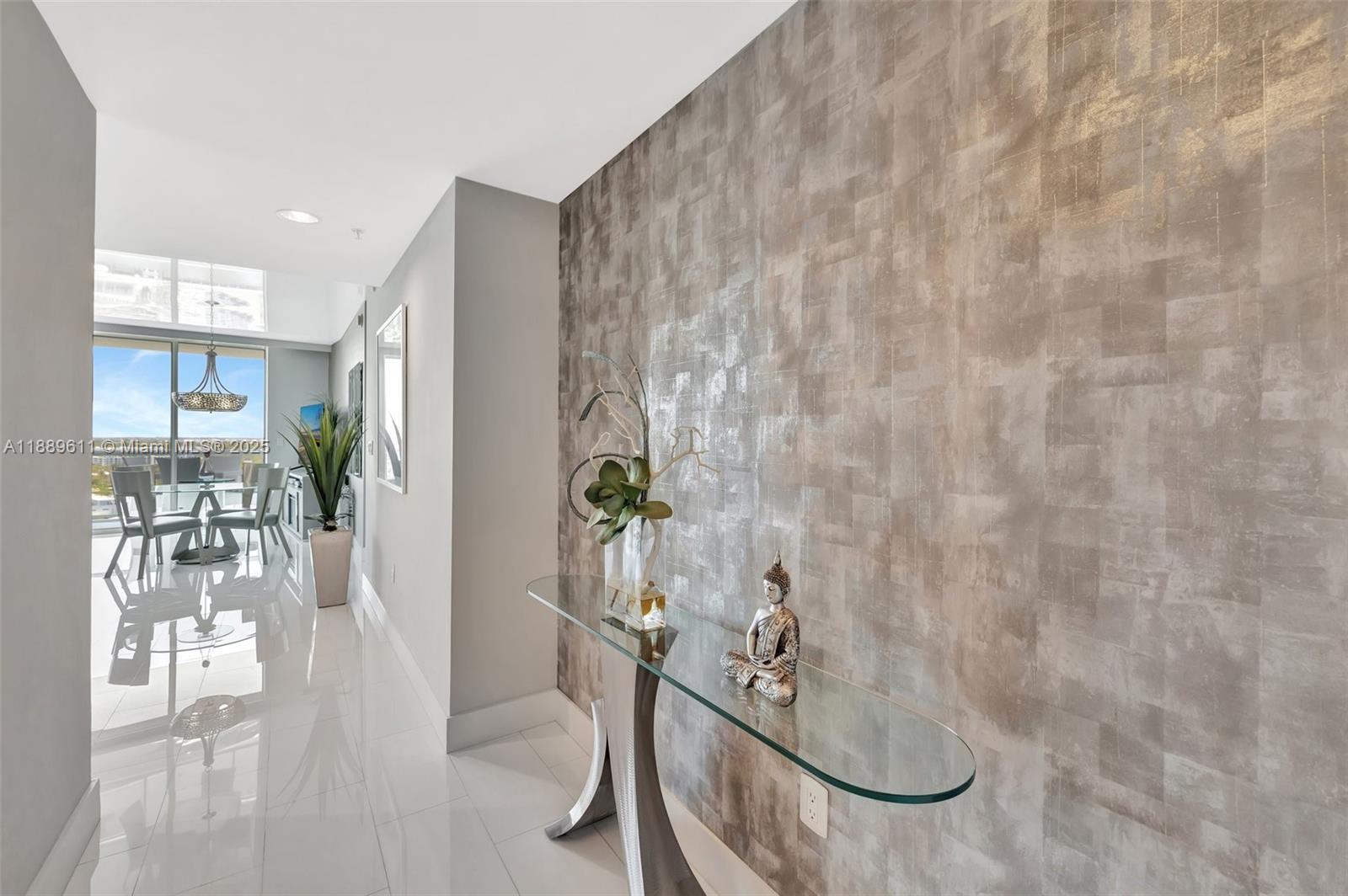 1 N Ocean Blvd 1511