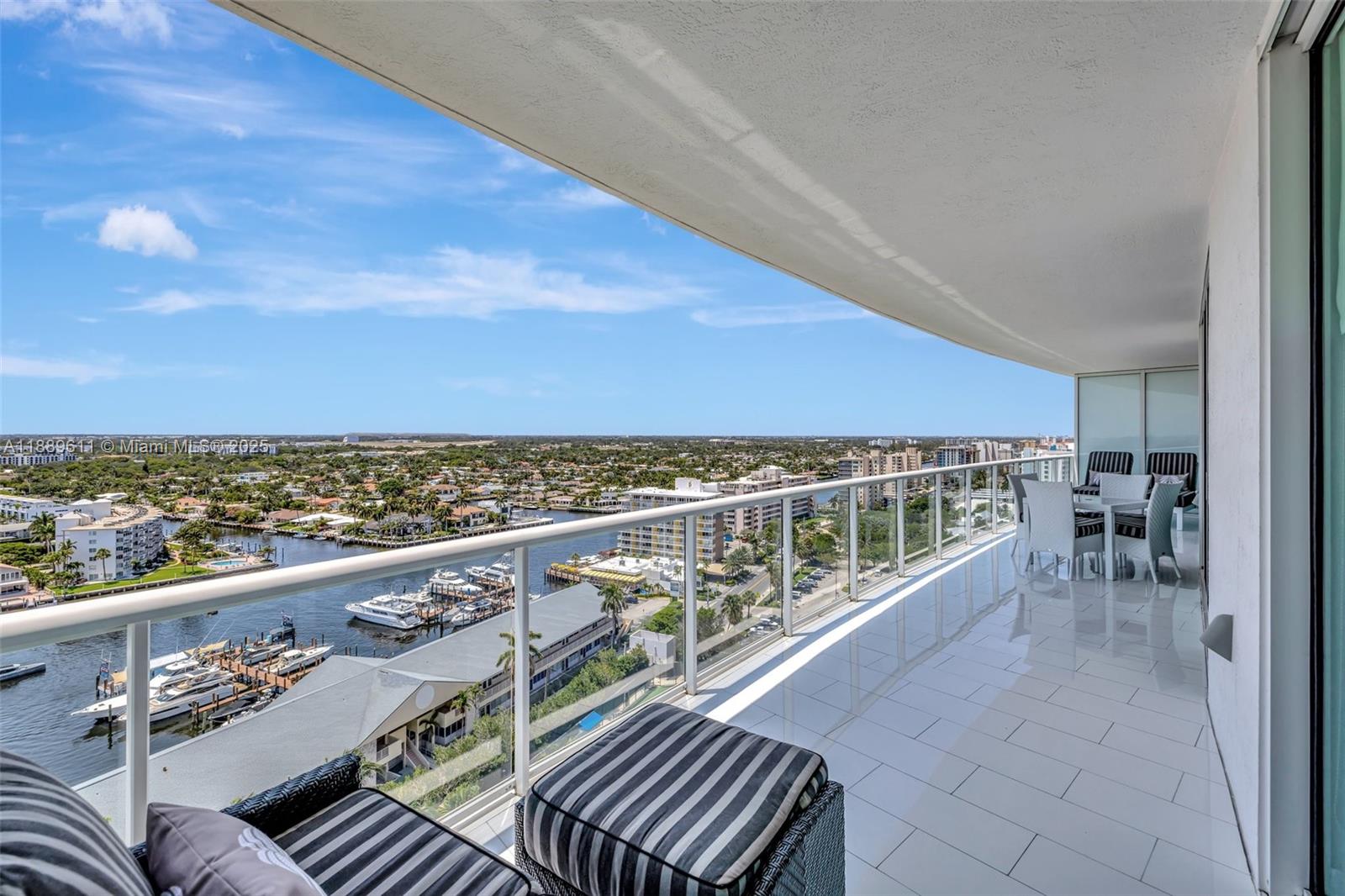 PLAZA AT OCEANSIDE (THE) - Residential