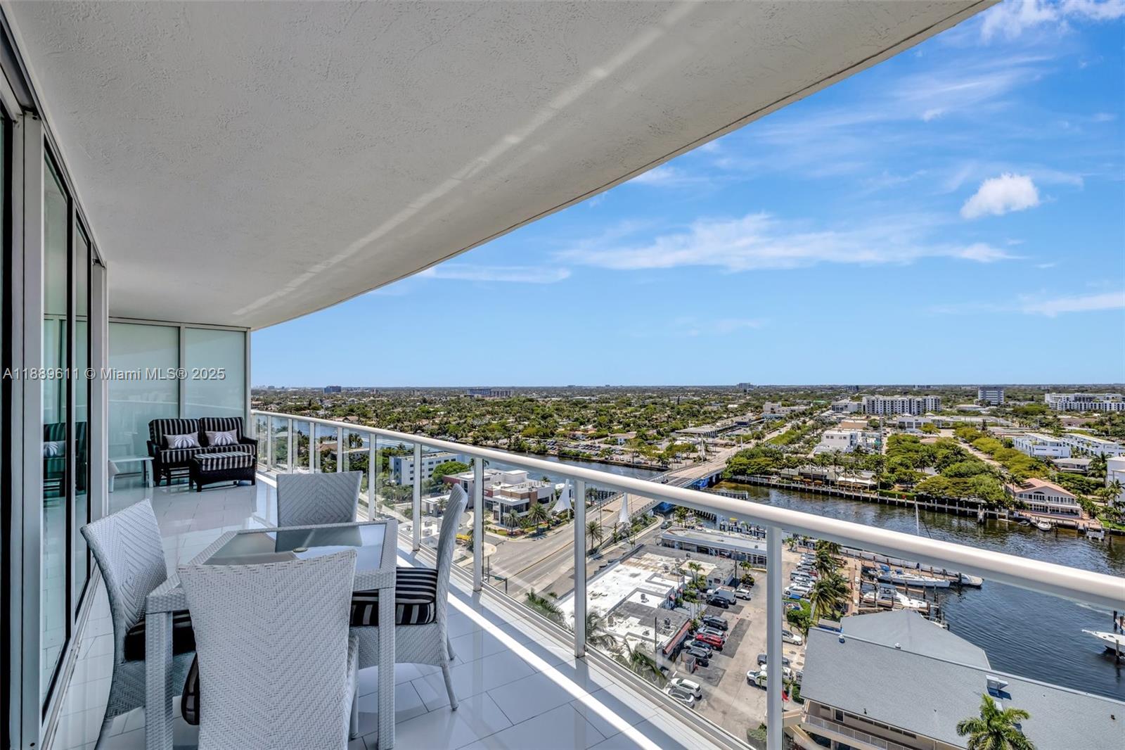 PLAZA AT OCEANSIDE (THE) - Residential