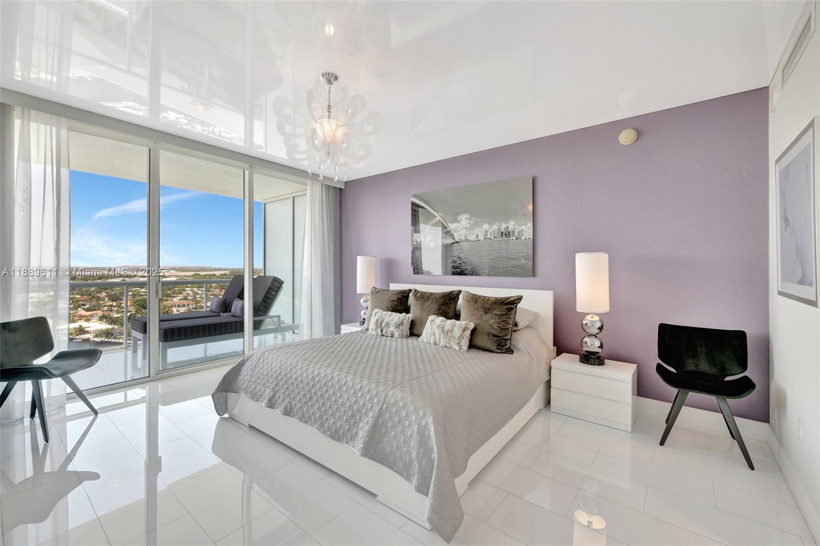 PLAZA AT OCEANSIDE (THE) - Residential
