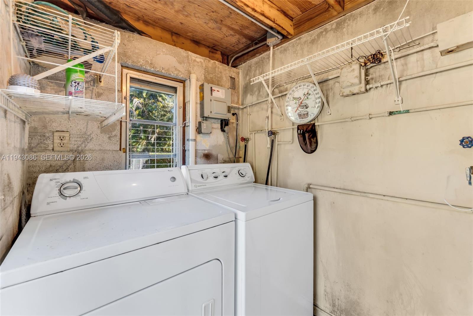 HAPPY FARMS ACRES - Residential