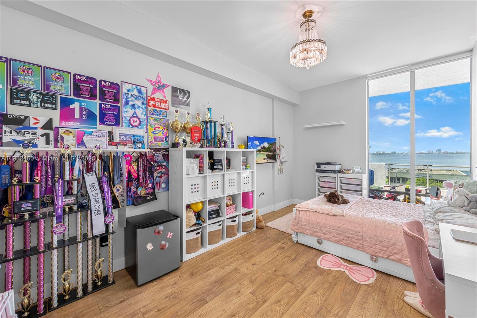 THE LEXI CONDO - Residential Lease