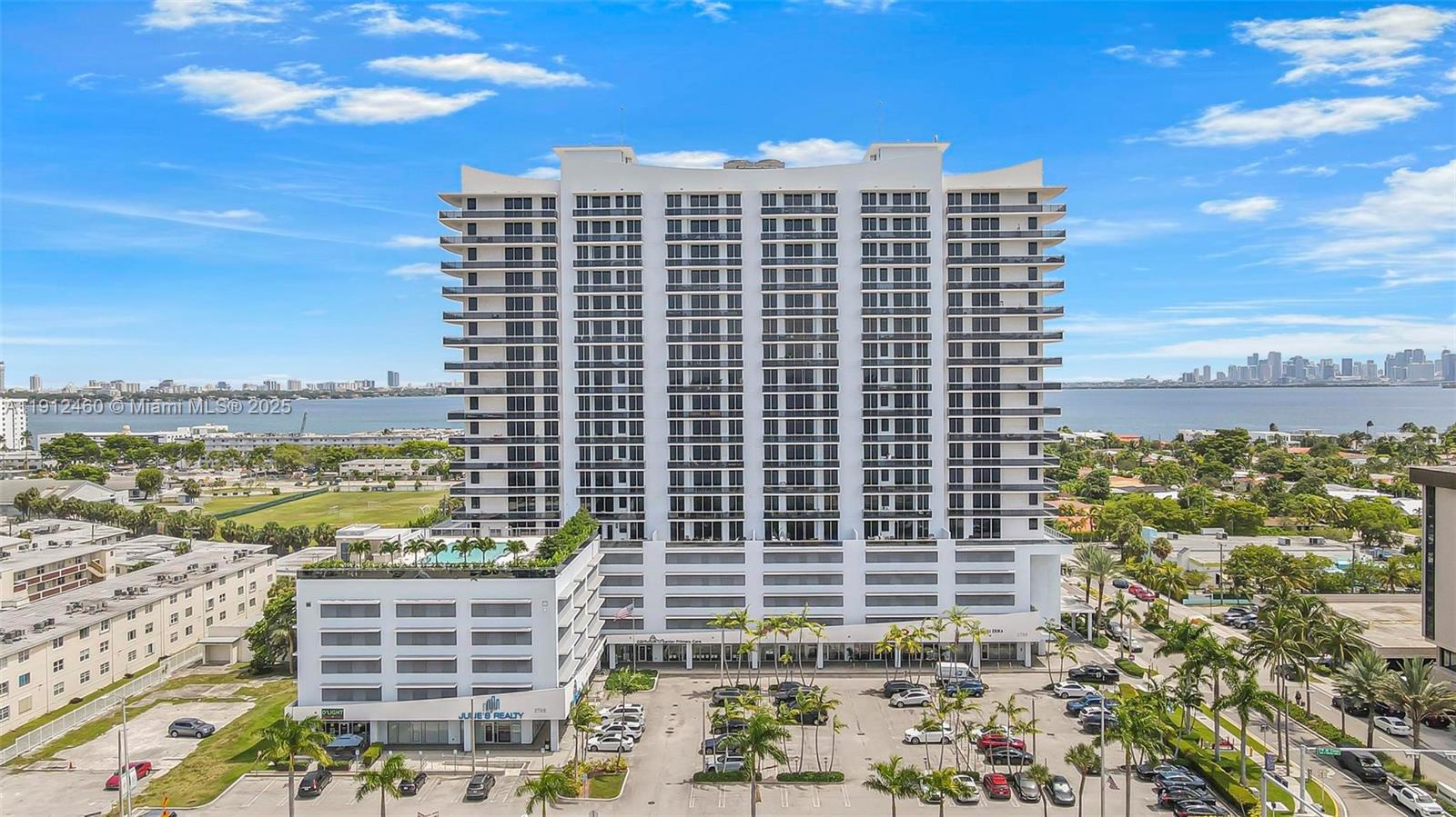 THE LEXI CONDO - Residential Lease