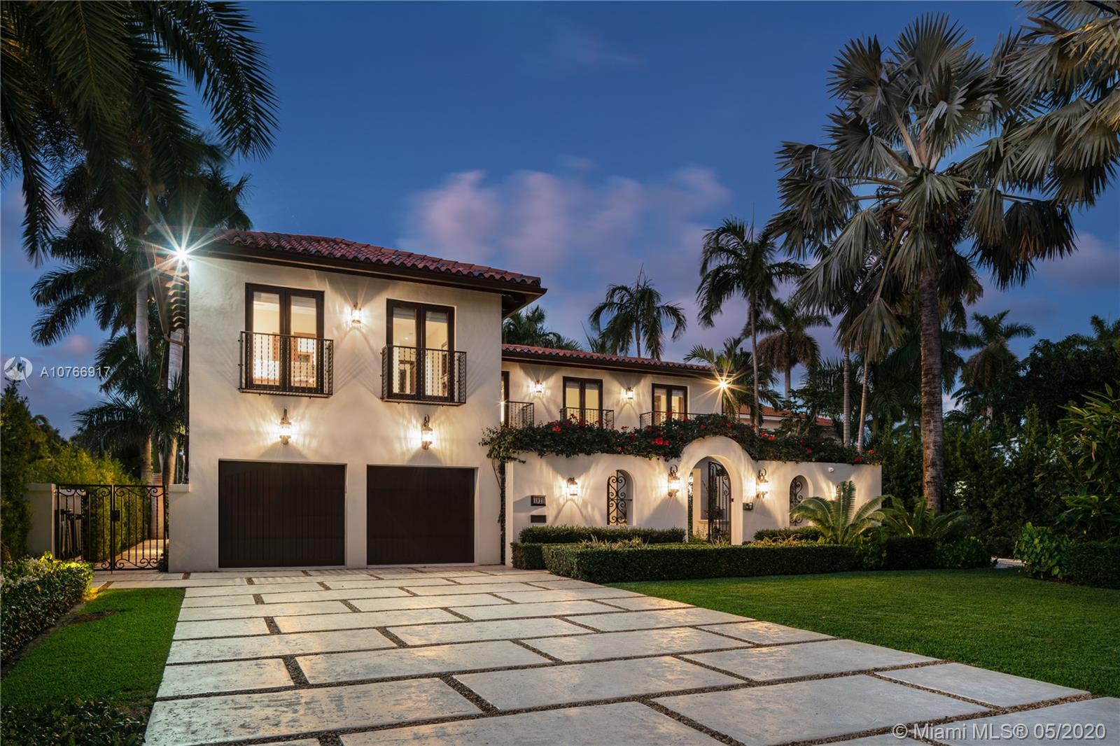 SUNSET ISLANDS-ISLAND NO - Residential