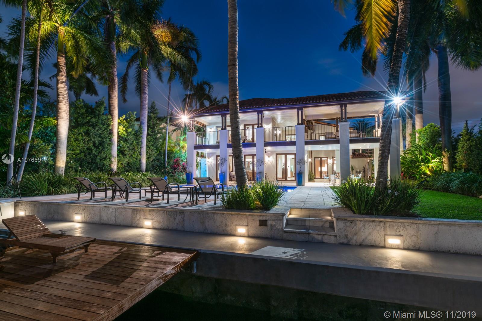 SUNSET ISLANDS-ISLAND NO - Residential