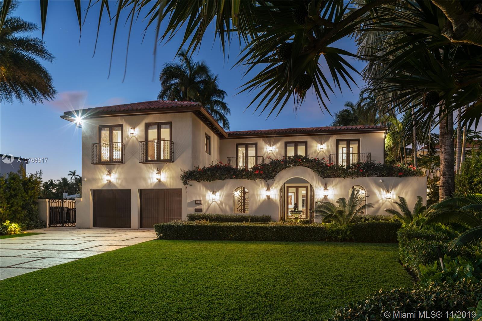 SUNSET ISLANDS-ISLAND NO - Residential