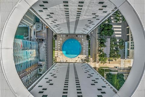 55 SE 6th St 2202 Miami FL 33131