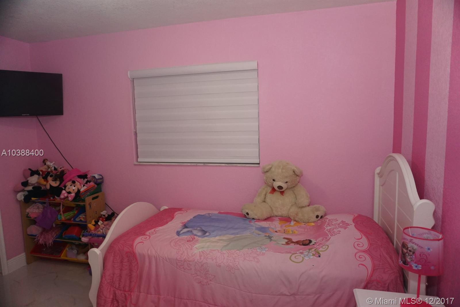 SUNRISE GOLF VILLAGE SEC - Residential