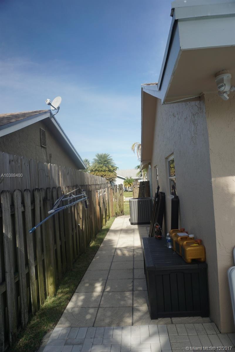 SUNRISE GOLF VILLAGE SEC - Residential