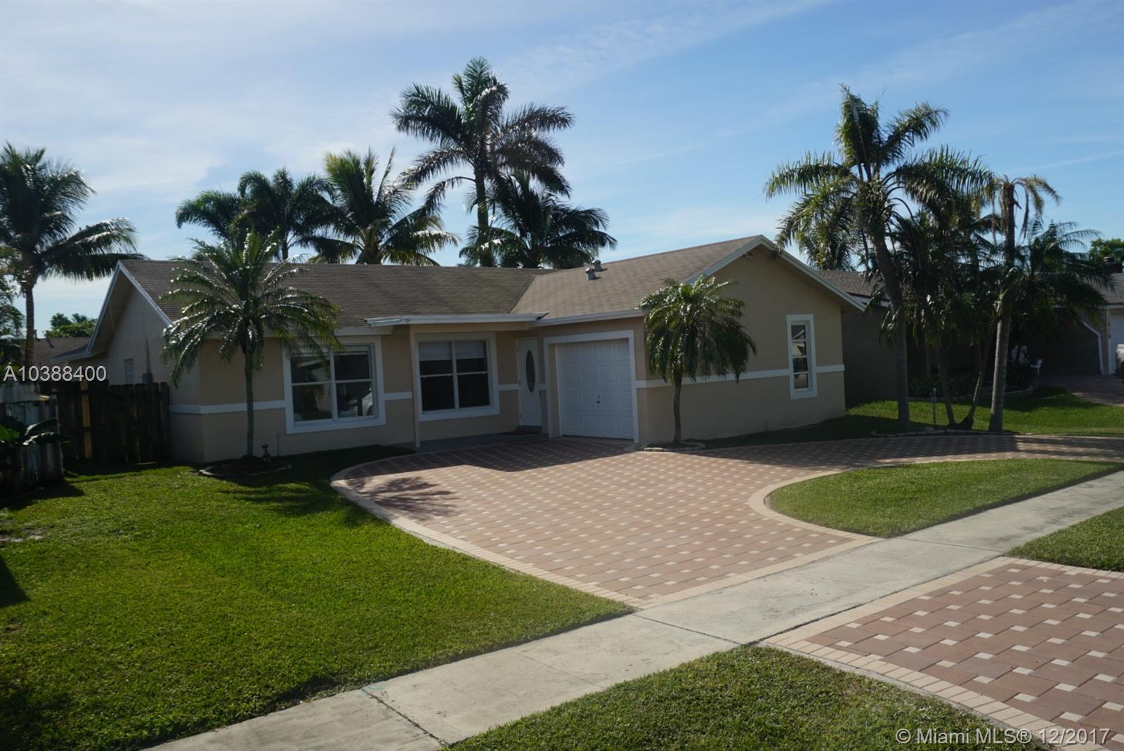 SUNRISE GOLF VILLAGE SEC - Residential