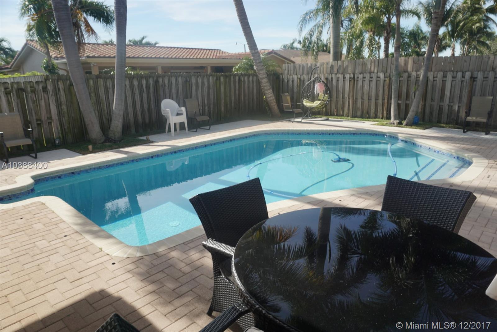 SUNRISE GOLF VILLAGE SEC - Residential