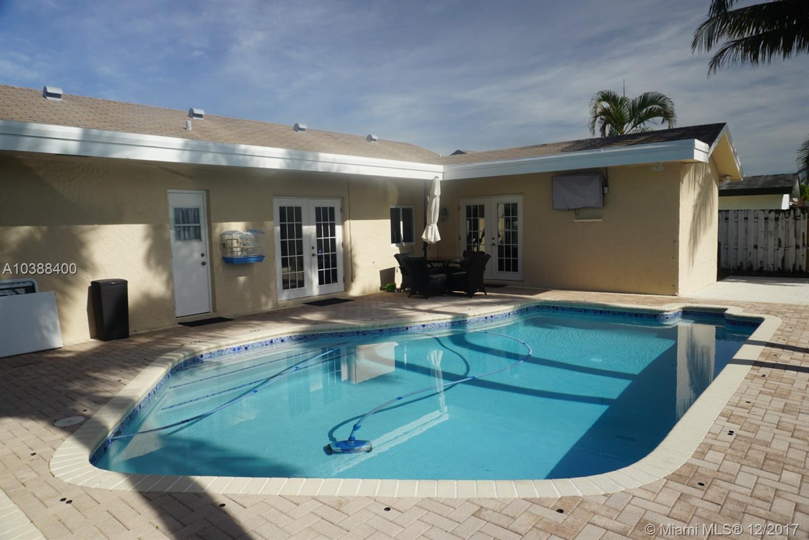 SUNRISE GOLF VILLAGE SEC - Residential