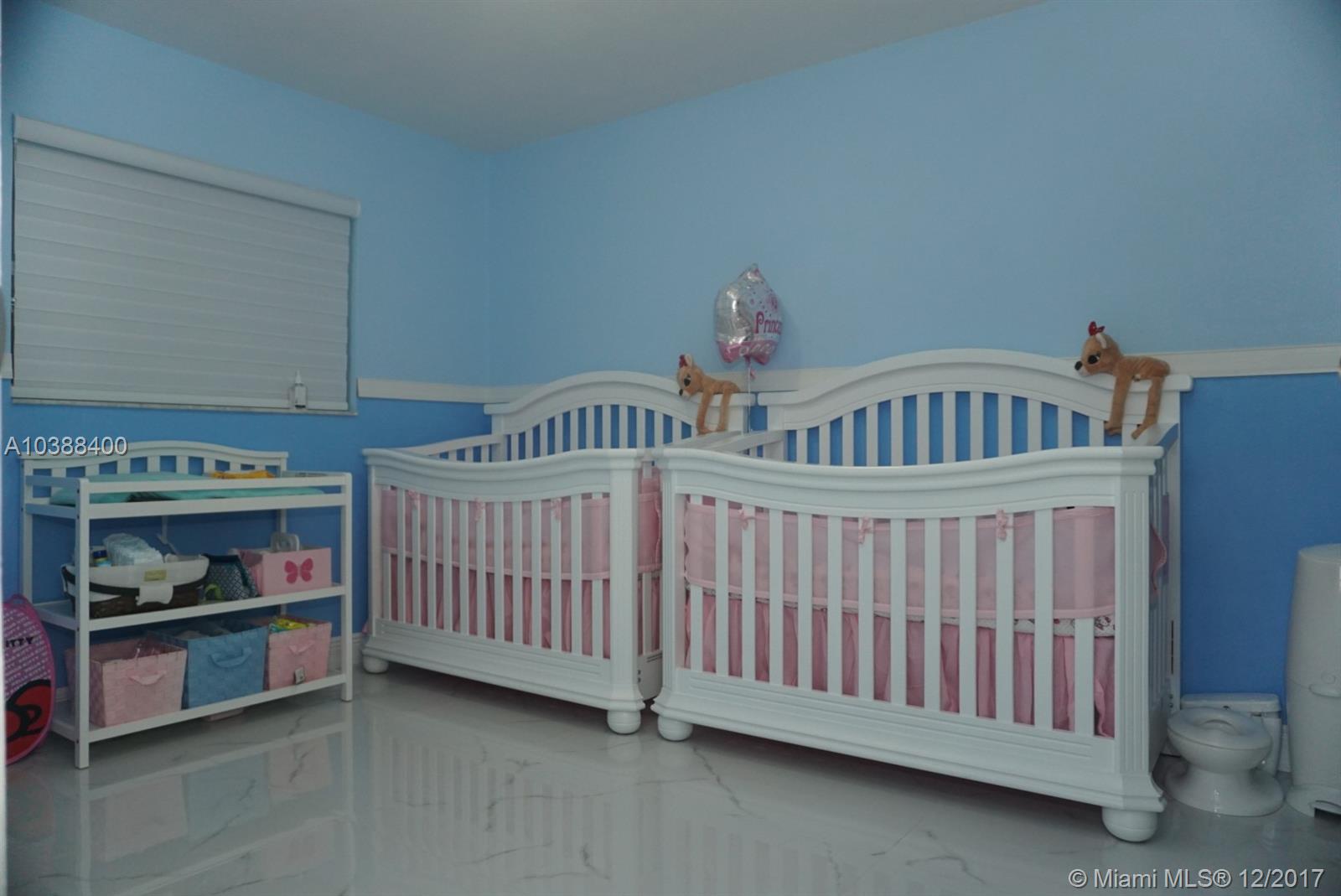 SUNRISE GOLF VILLAGE SEC - Residential