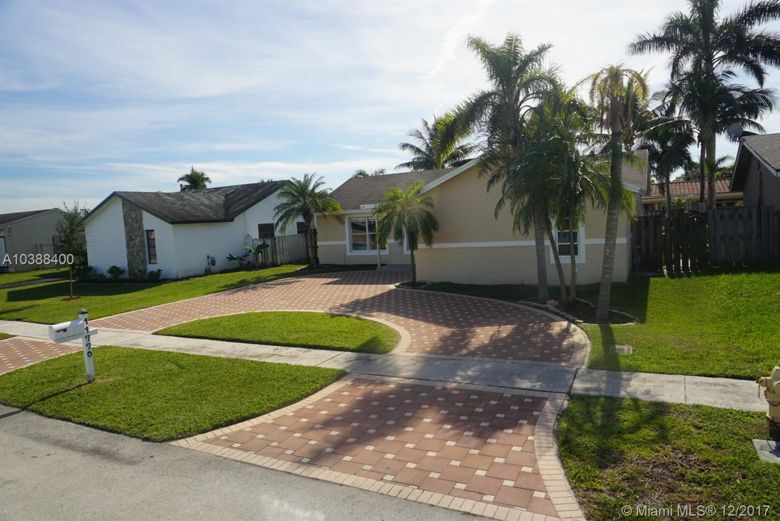 SUNRISE GOLF VILLAGE SEC - Residential