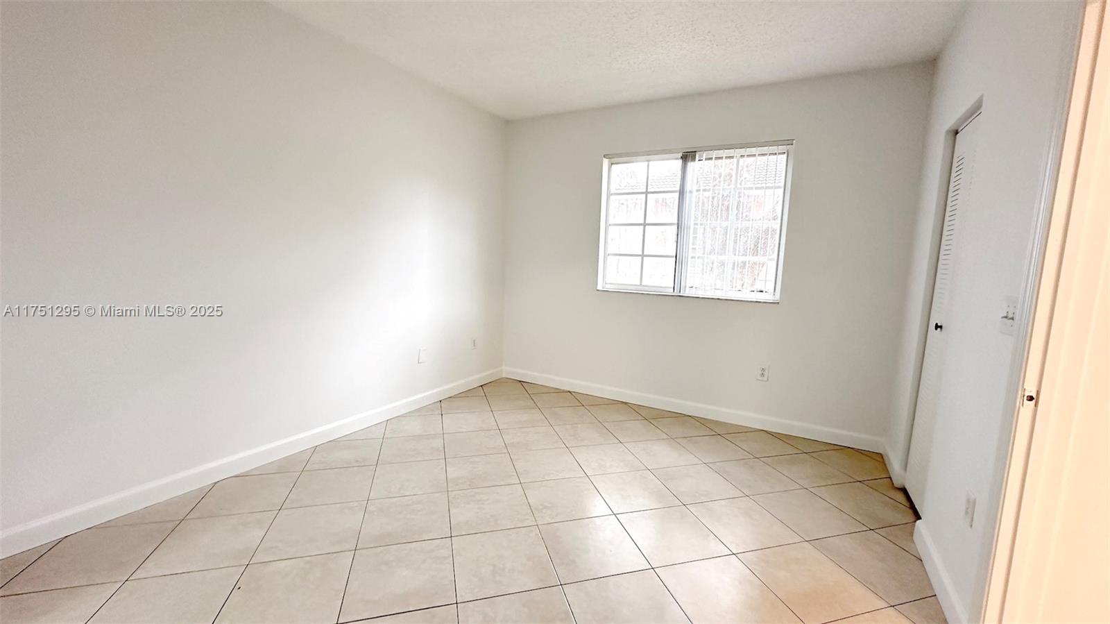 SERENITY PALMS CONDO - Residential