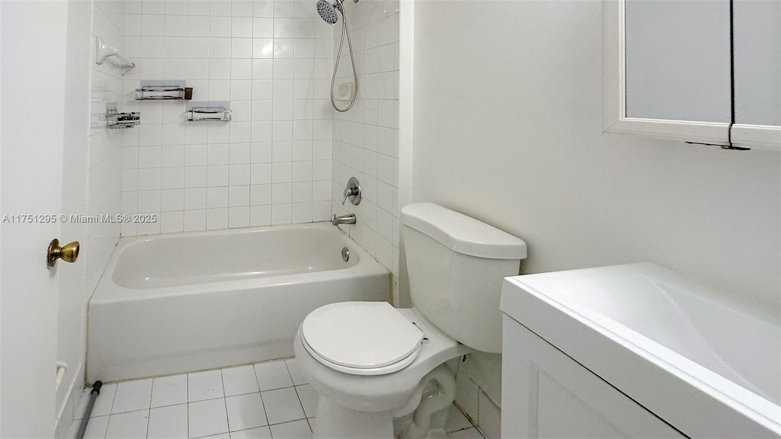 SERENITY PALMS CONDO - Residential