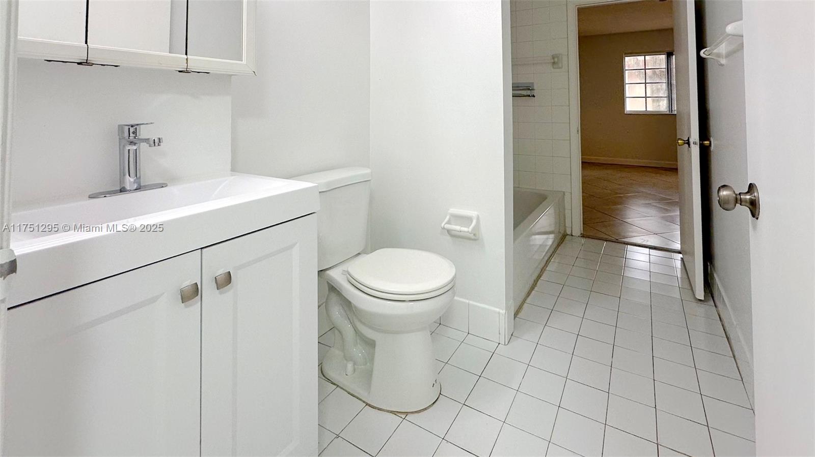 SERENITY PALMS CONDO - Residential