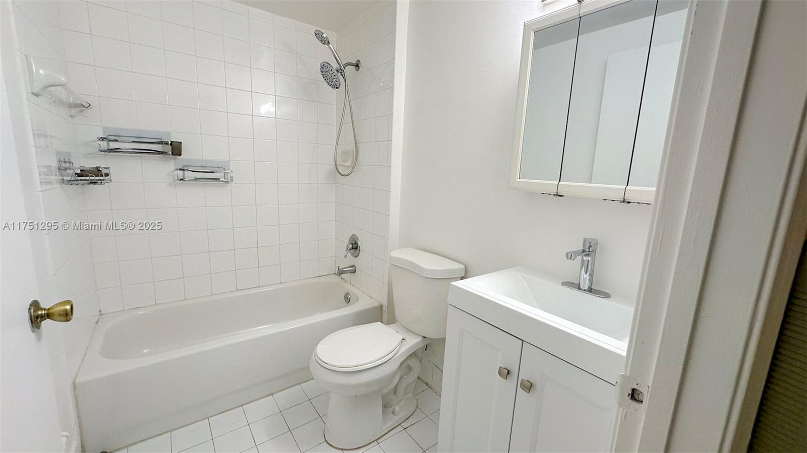 SERENITY PALMS CONDO - Residential