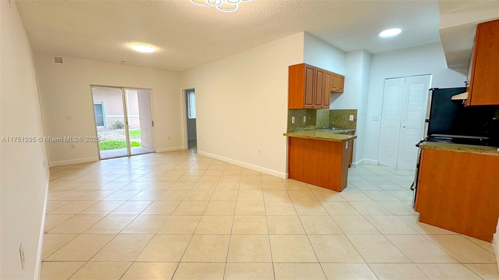 SERENITY PALMS CONDO - Residential