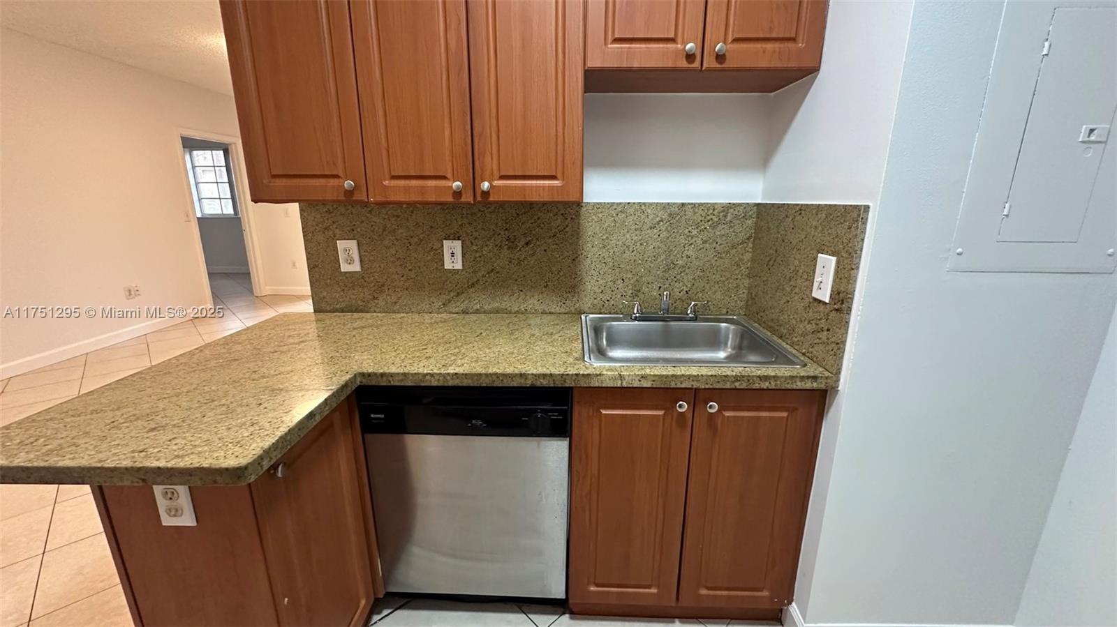 SERENITY PALMS CONDO - Residential