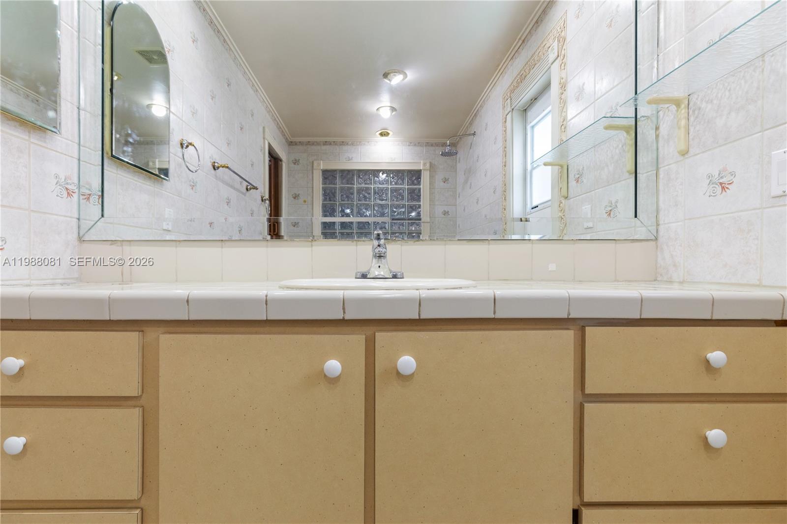 WESTVIEW SEC 2 PART 1 AME - Residential