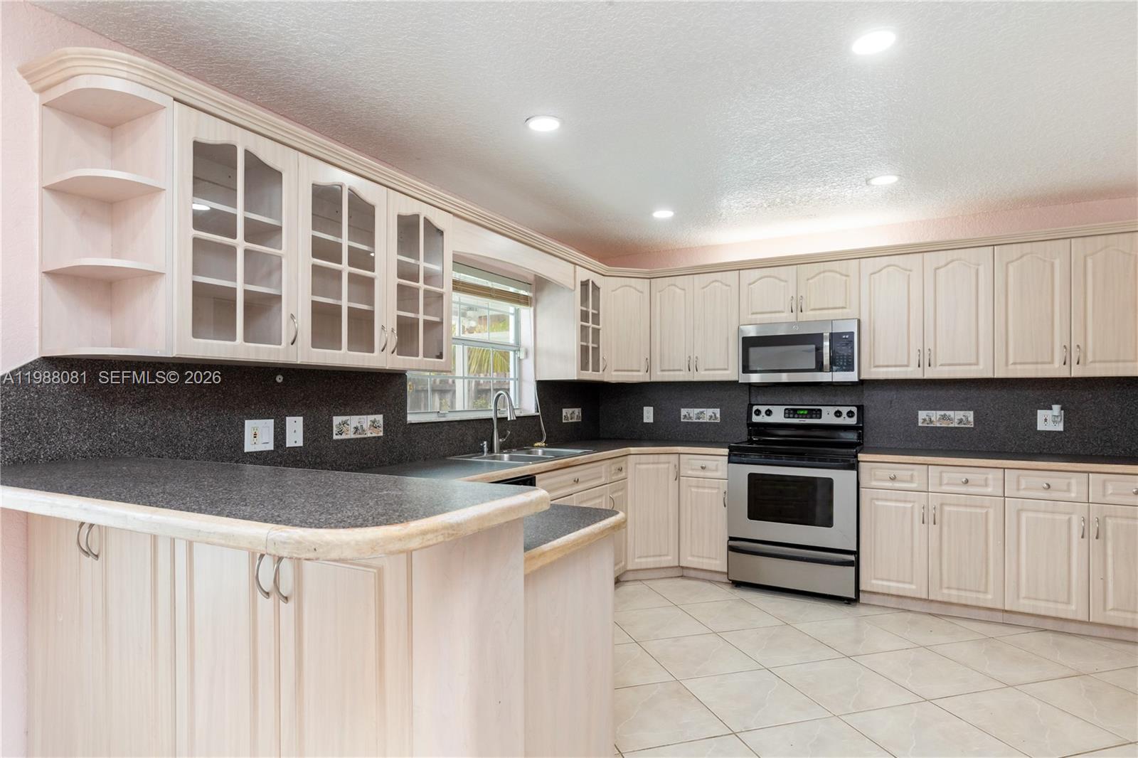 WESTVIEW SEC 2 PART 1 AME - Residential