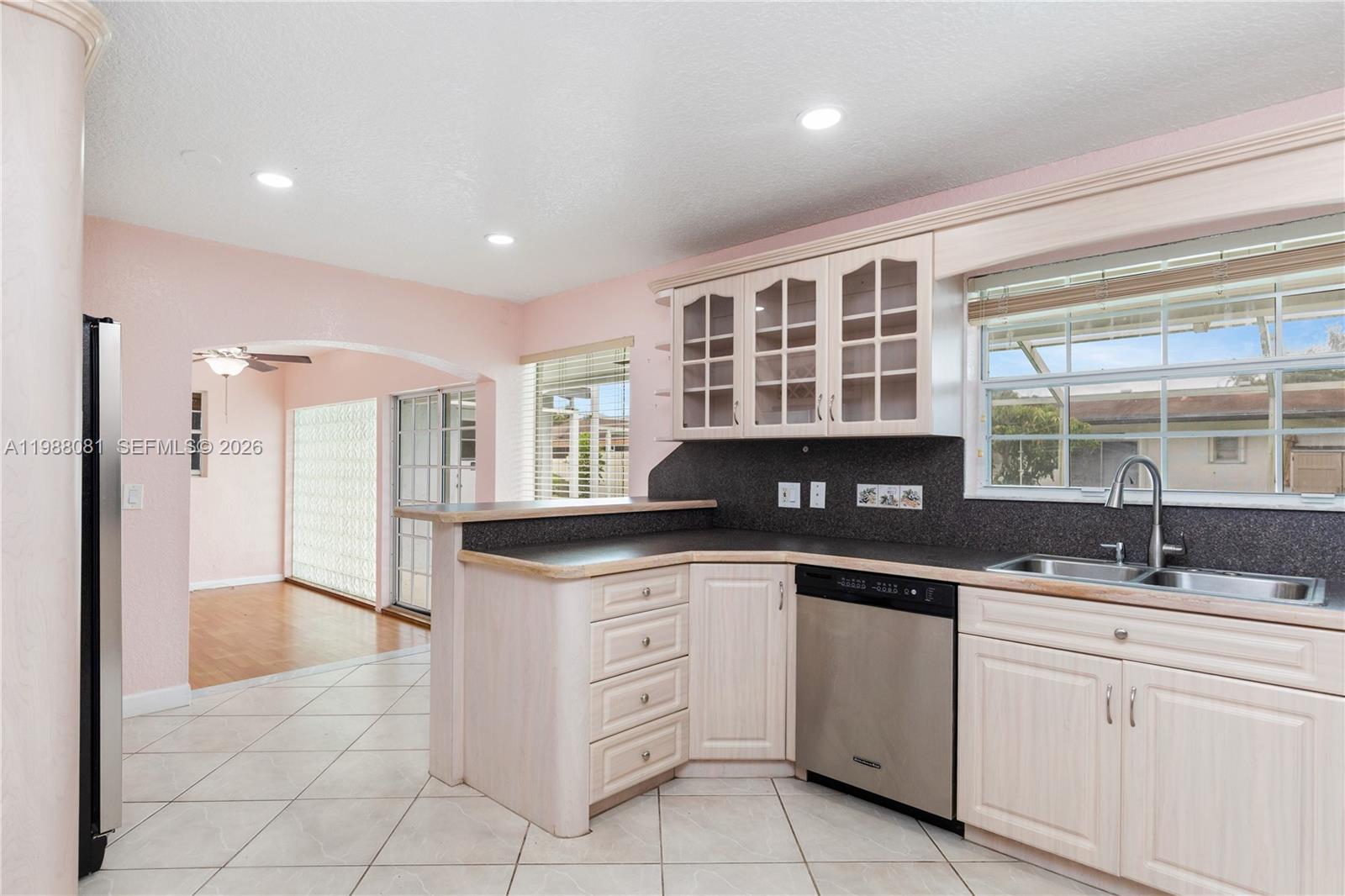 WESTVIEW SEC 2 PART 1 AME - Residential