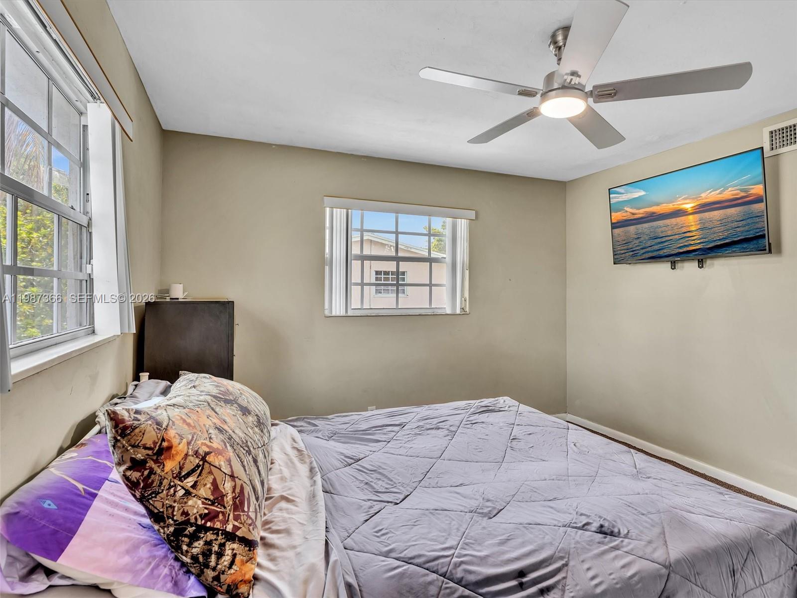 FALCON SUB NO ONE - Residential