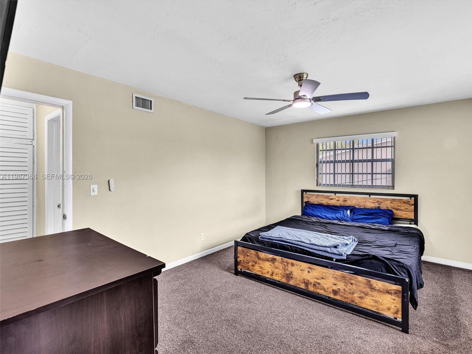 FALCON SUB NO ONE - Residential