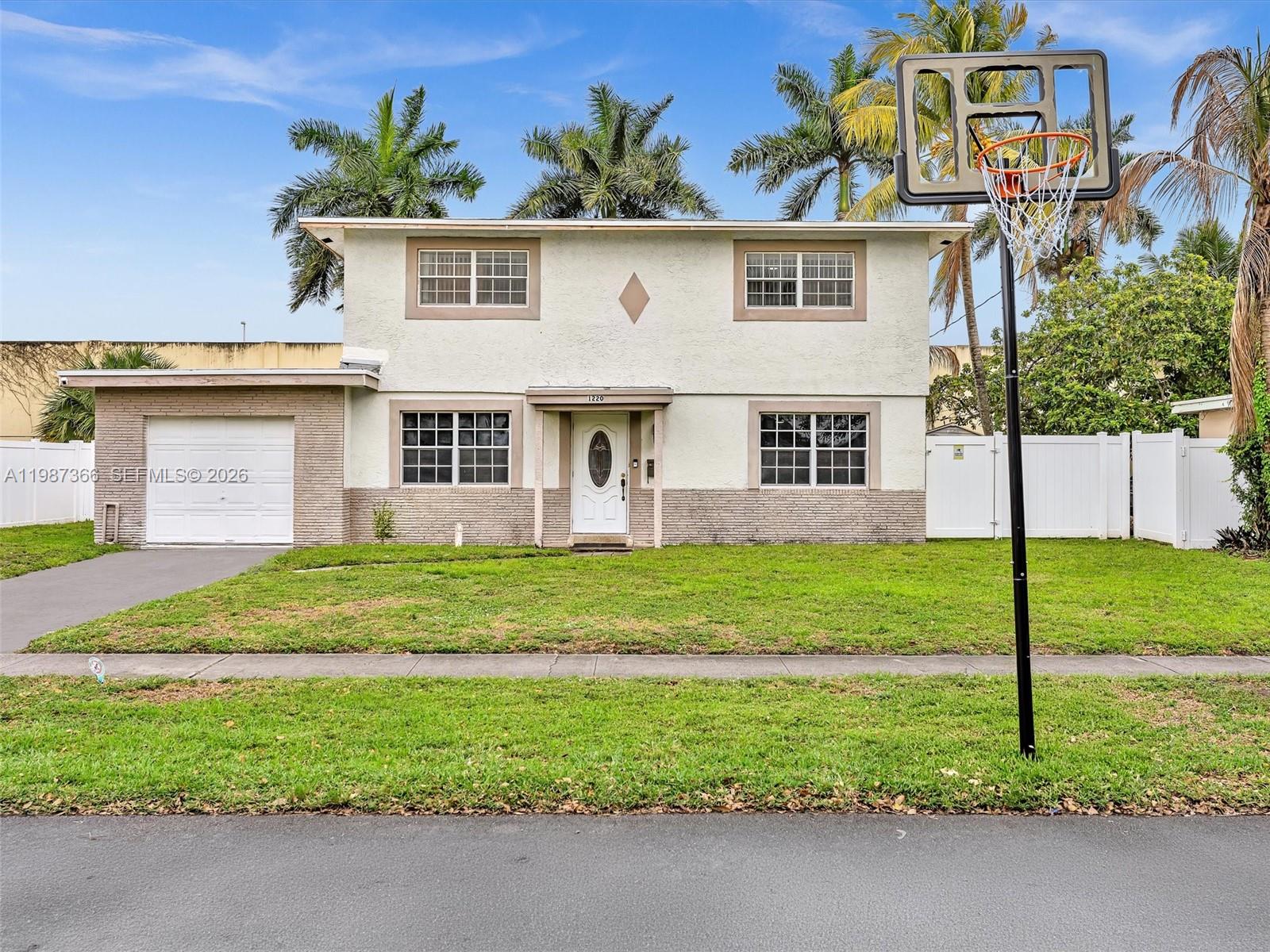 FALCON SUB NO ONE - Residential