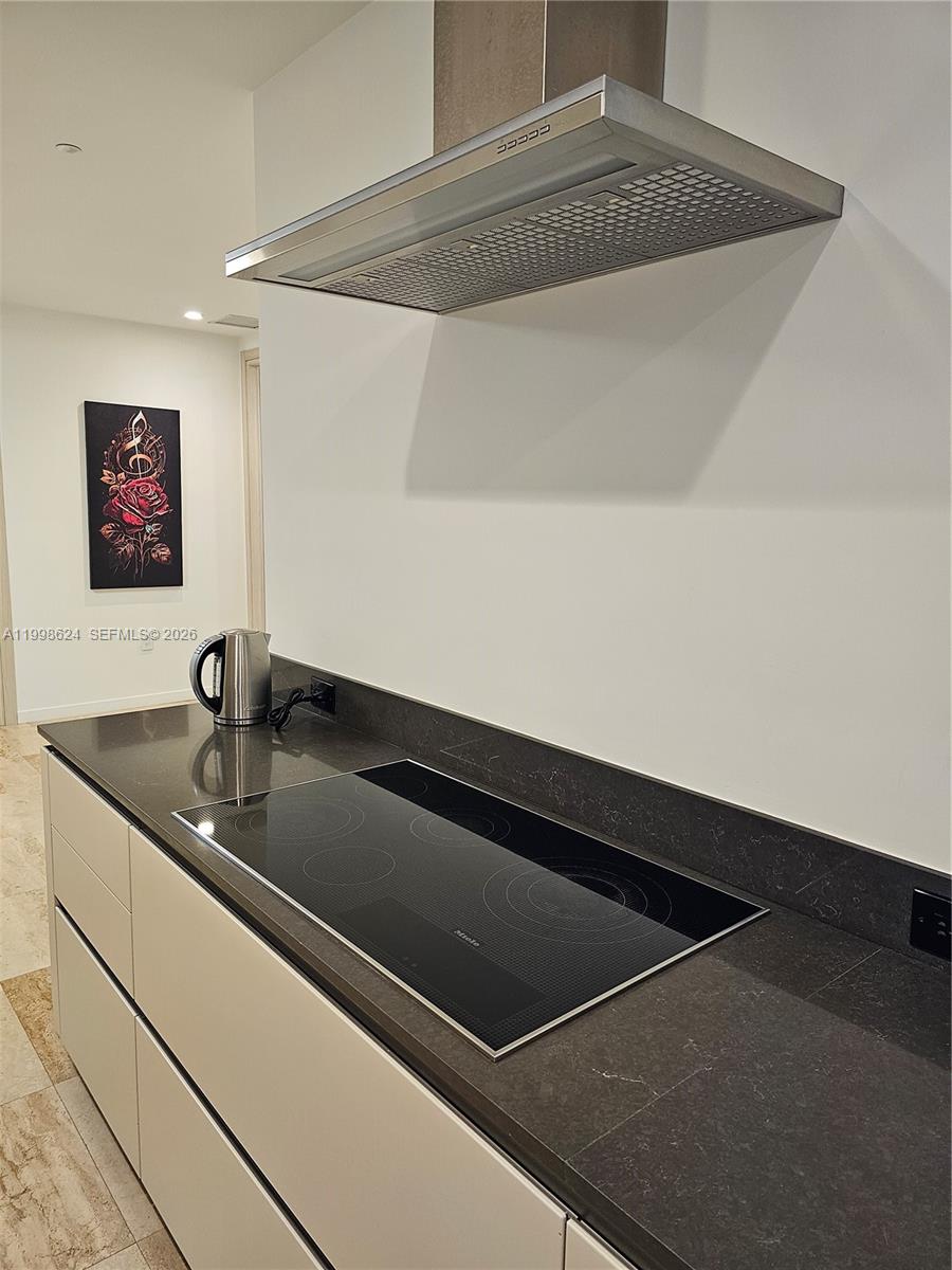 BRICKELL FLATIRON CONDO - Residential Lease