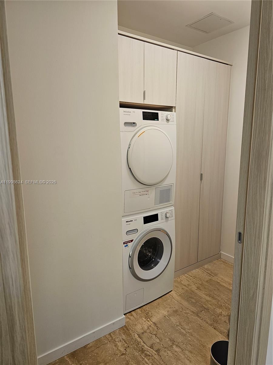 BRICKELL FLATIRON CONDO - Residential Lease