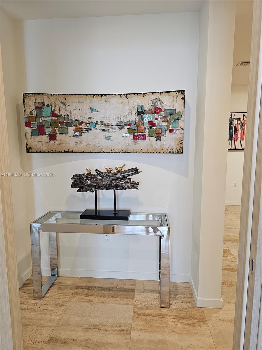 BRICKELL FLATIRON CONDO - Residential Lease