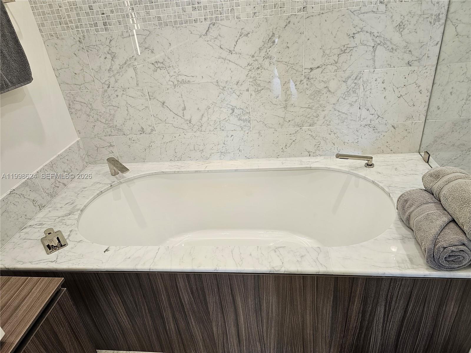 BRICKELL FLATIRON CONDO - Residential Lease