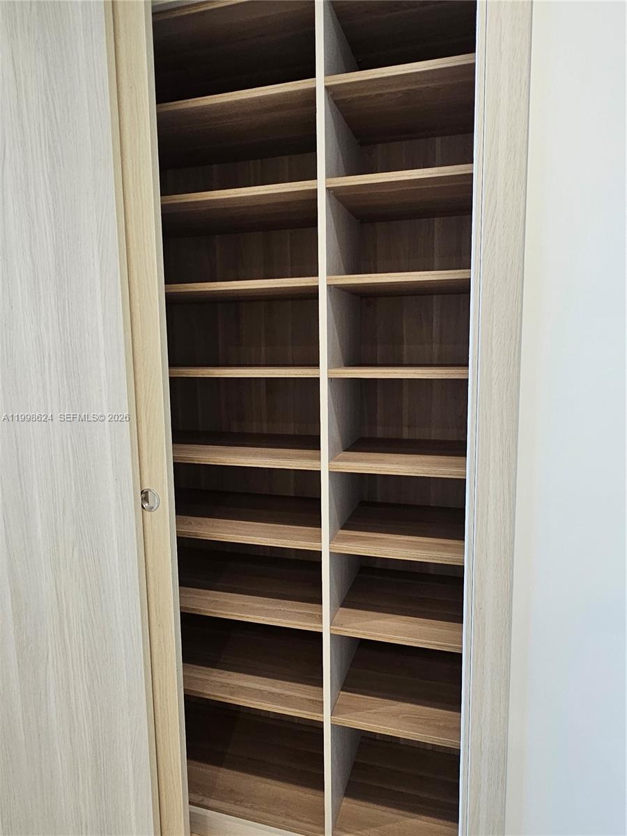 BRICKELL FLATIRON CONDO - Residential Lease