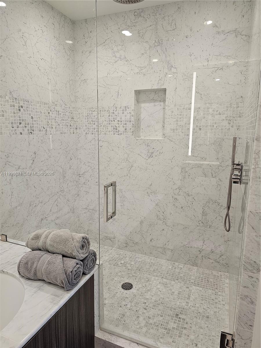 BRICKELL FLATIRON CONDO - Residential Lease