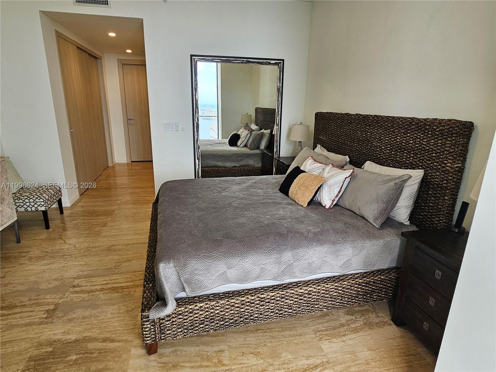 BRICKELL FLATIRON CONDO - Residential Lease