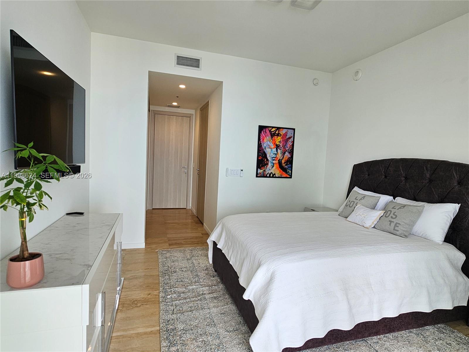 BRICKELL FLATIRON CONDO - Residential Lease