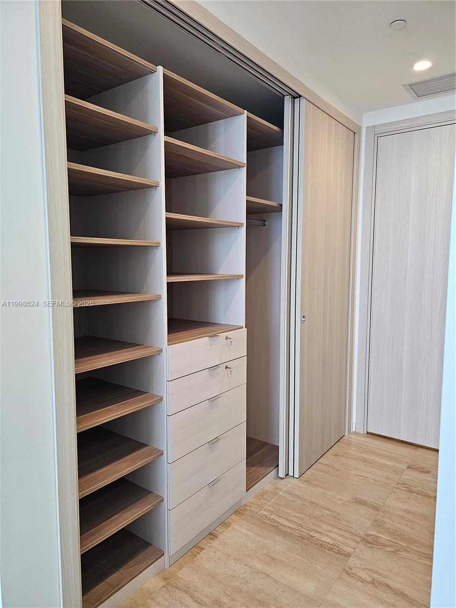 BRICKELL FLATIRON CONDO - Residential Lease