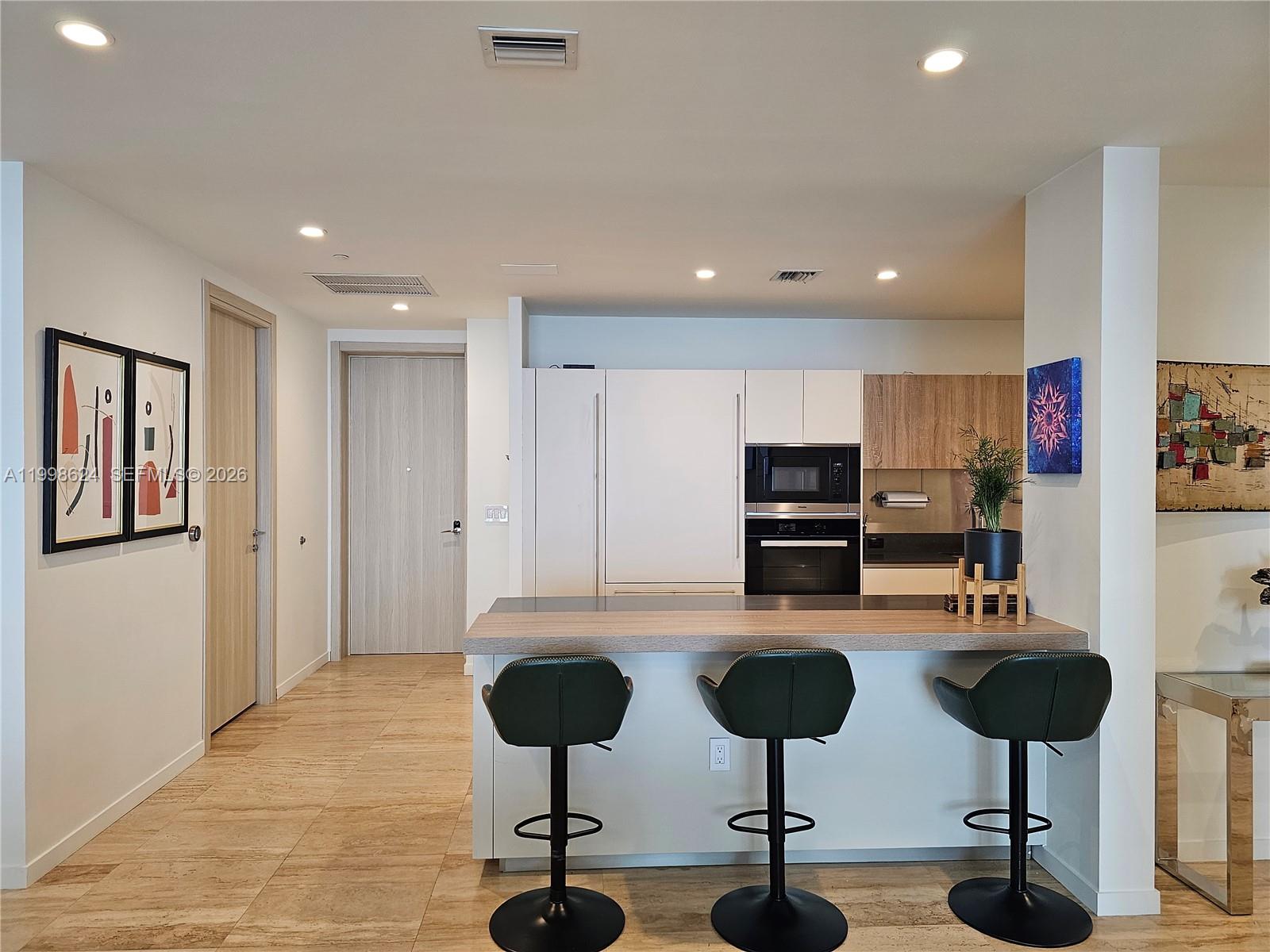 BRICKELL FLATIRON CONDO - Residential Lease