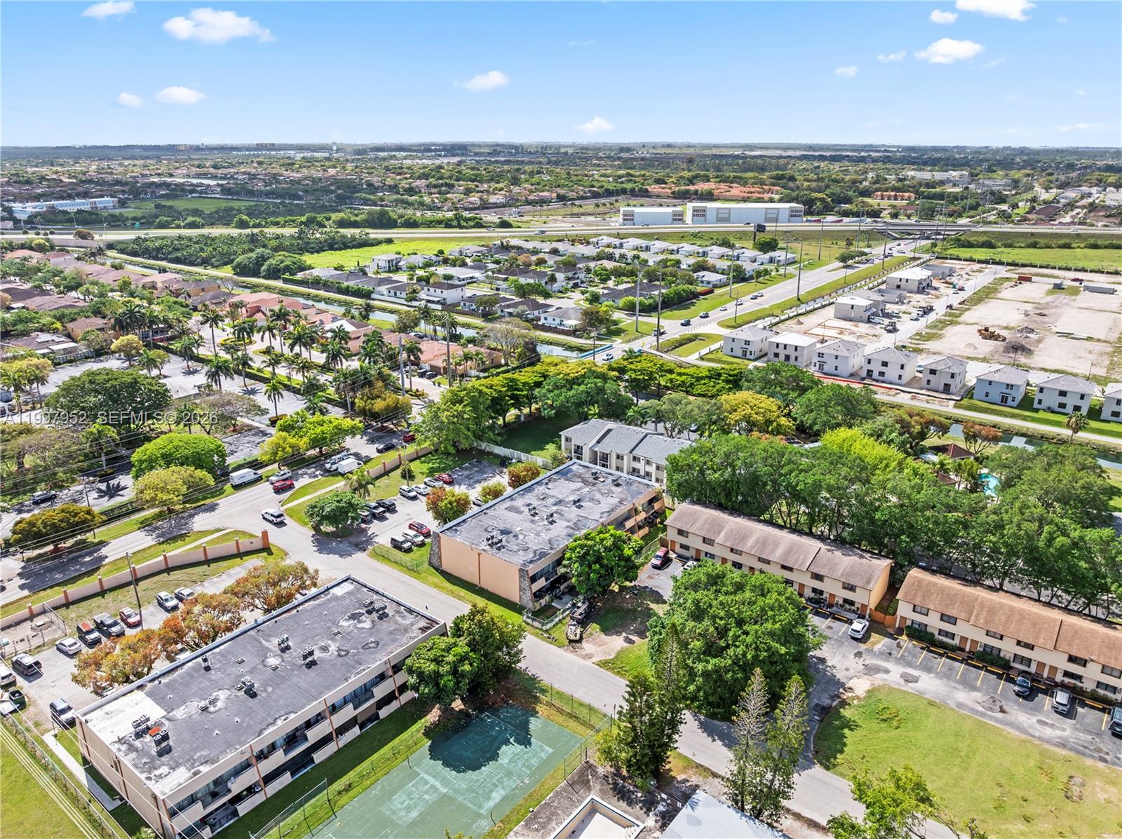 SUNRISE NO 2 CONDO - Residential