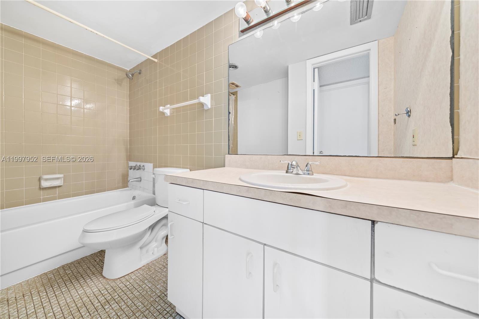 SUNRISE NO 2 CONDO - Residential