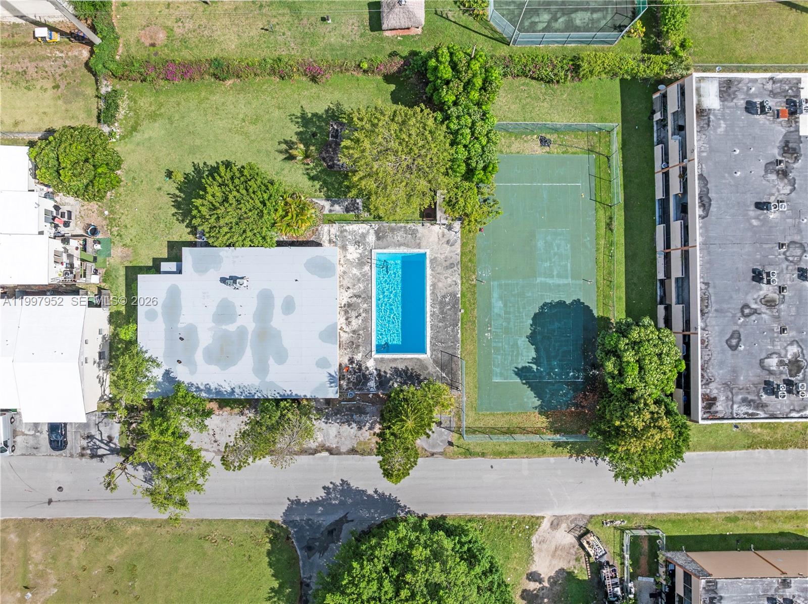 SUNRISE NO 2 CONDO - Residential