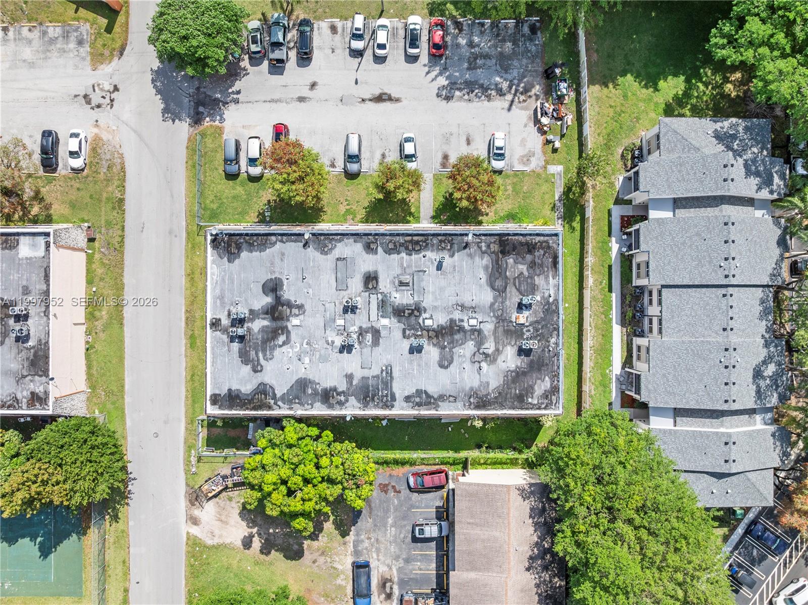 SUNRISE NO 2 CONDO - Residential